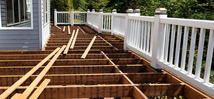 Deck Repair Free Estimate in Northridge, CA