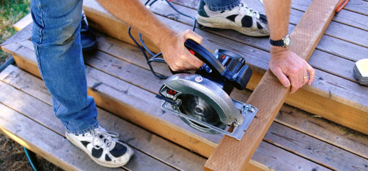 Local Deck Contractors in Northridge, CA