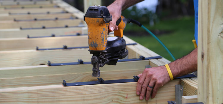 Trex Deck Builders in Northridge,CA